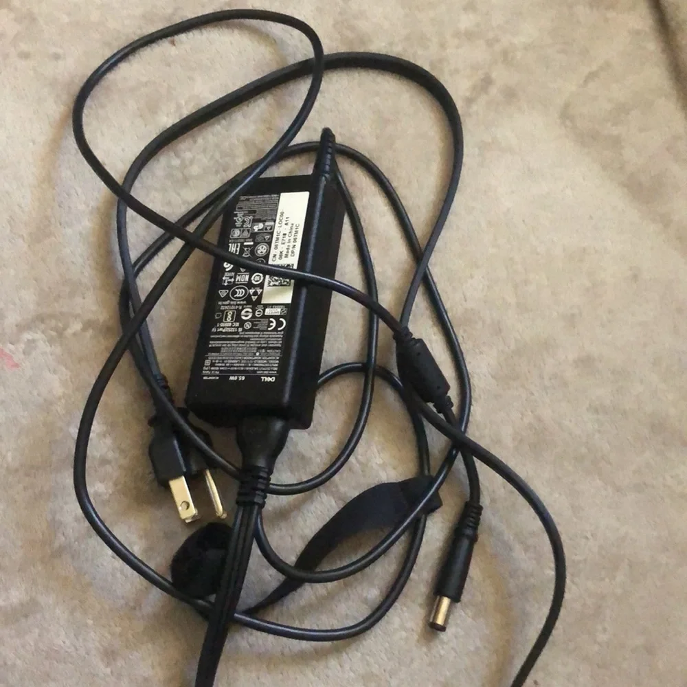 Dell laptop, includes dell charger, touch screen